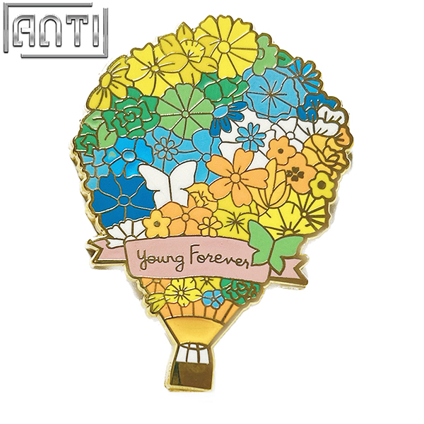 Factory Colorful Hot Air Balloon Pin Beautiful Flowers Formed a Hot Air Balloon Gold Metal Badges Make An Enamel Pin For Gift