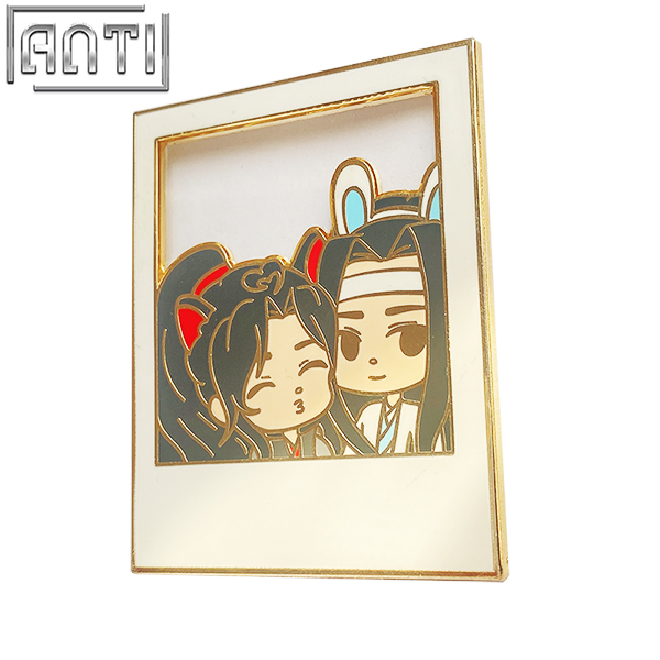 Custom Chinese Anime Male Couple Lapel Pin Cute Cartoon Character Square Clear Glass Window Hard Enamel Gold Metal Badge